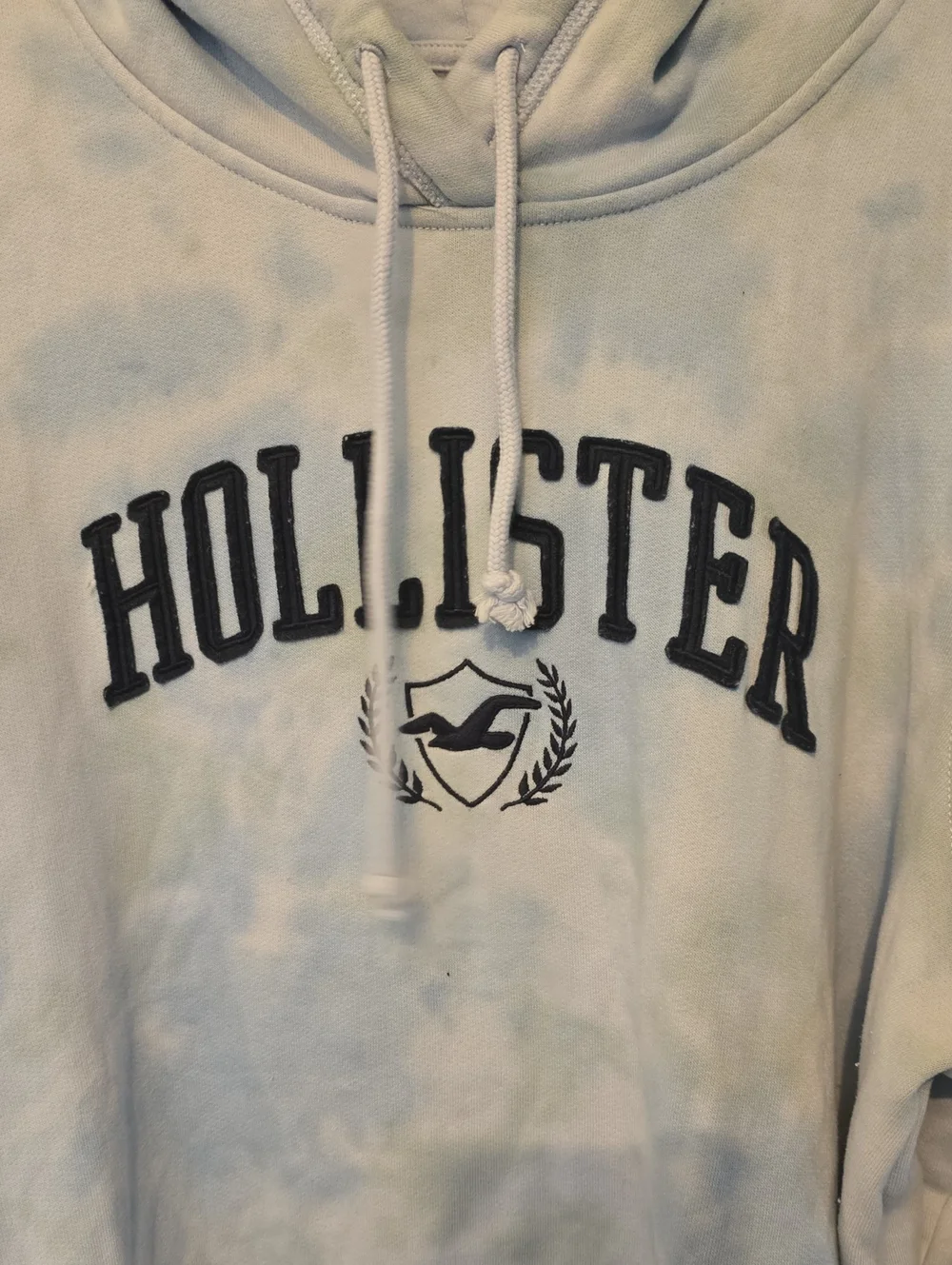 Hollister Men's Pale Blue & White Tie-Dye Zip Hoodie
